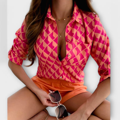 Blusa con cuello clásico